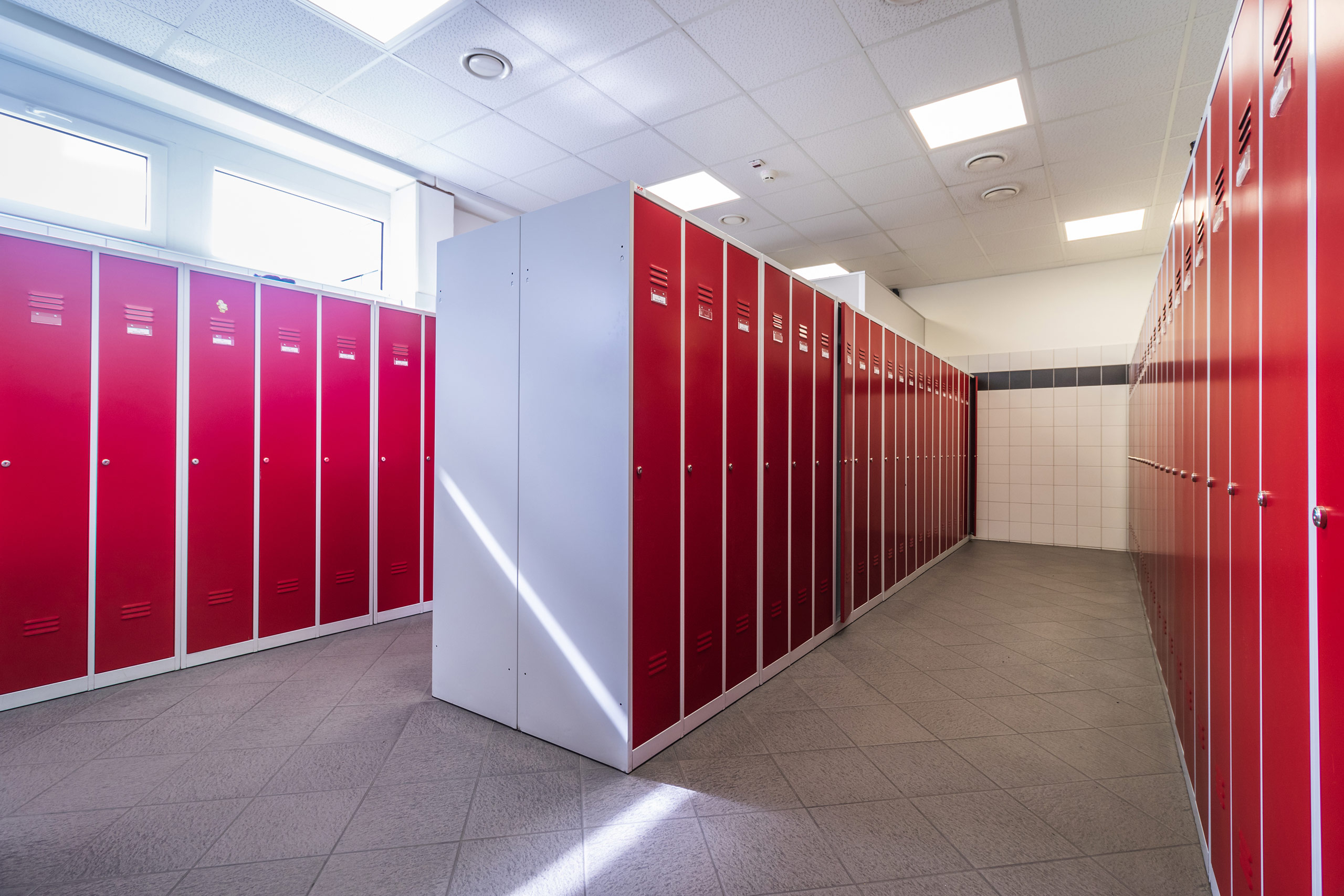 Garderobna omara podjetja KIT-Žižki